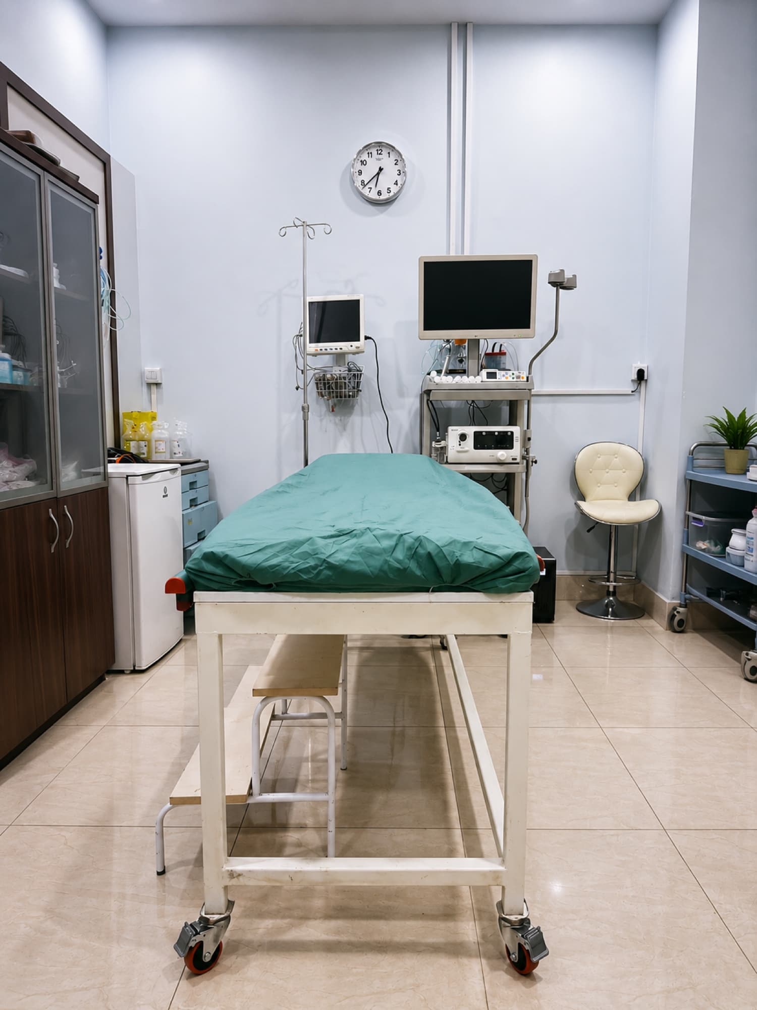 The endoscopy procedure room at Kurdistan Hospital
